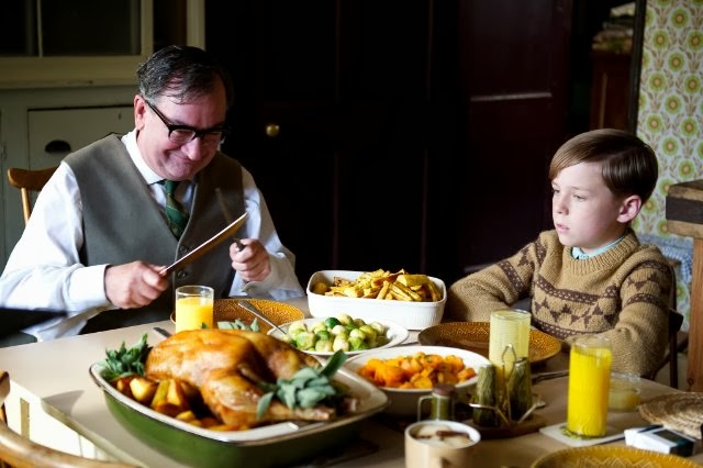 MV5BMTQxMDQyMDQ0N15BMl5BanBnXkFtZTcwMzE4Njg3Ng@@._V1__SX640_SY720_